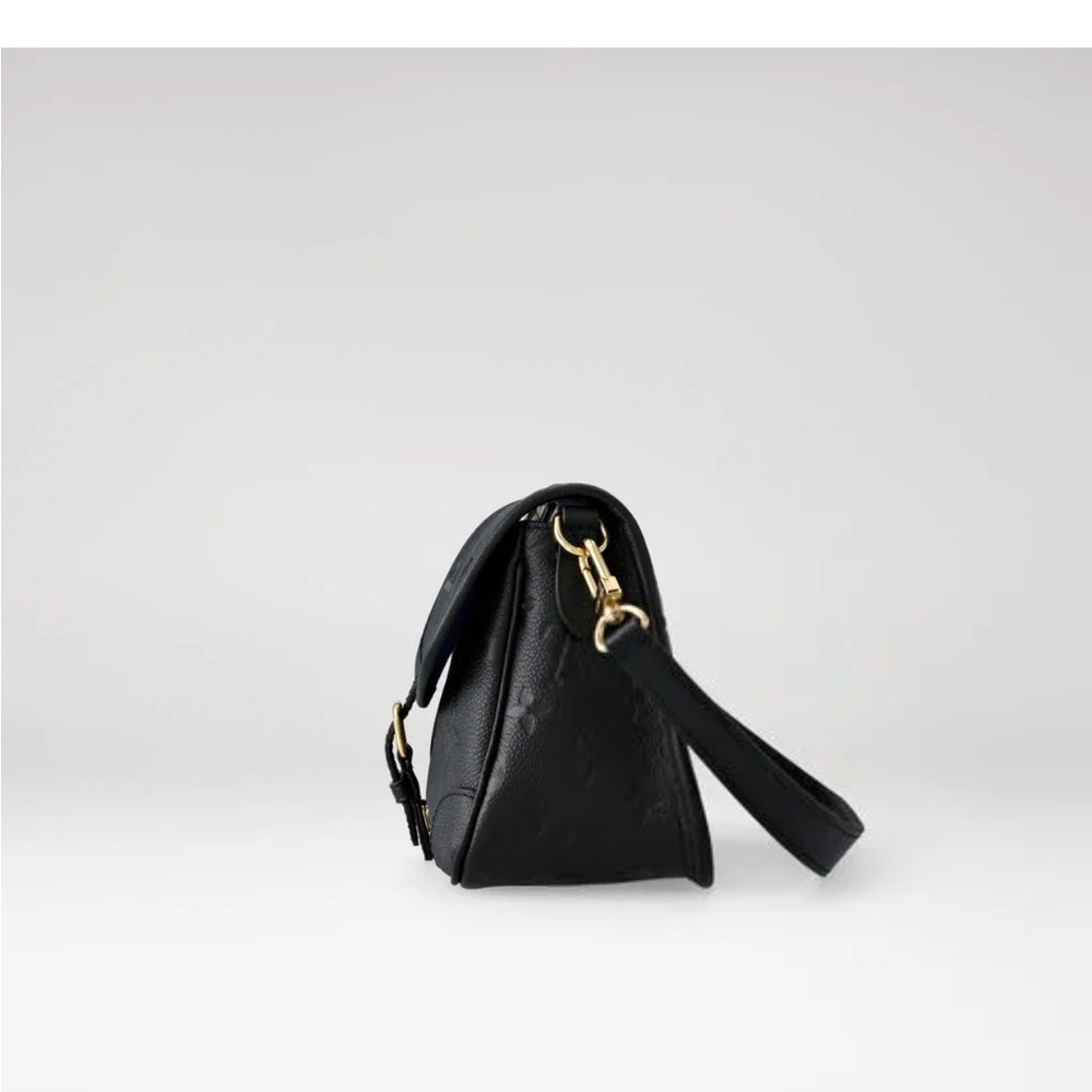 Authentic- Louis Vuitton Diane- Black Monogram Leather- both straps included - Picture 2 of 10